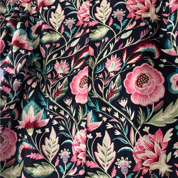 NWT crown & ivy Floral Blouse - Pink and Blue - Picture 13 of 16